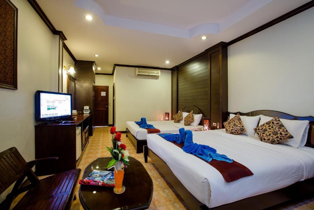 Baan Veerakit Hotel Patong Номер фото