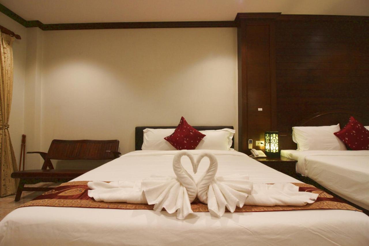 Baan Veerakit Hotel Patong Екстер'єр фото