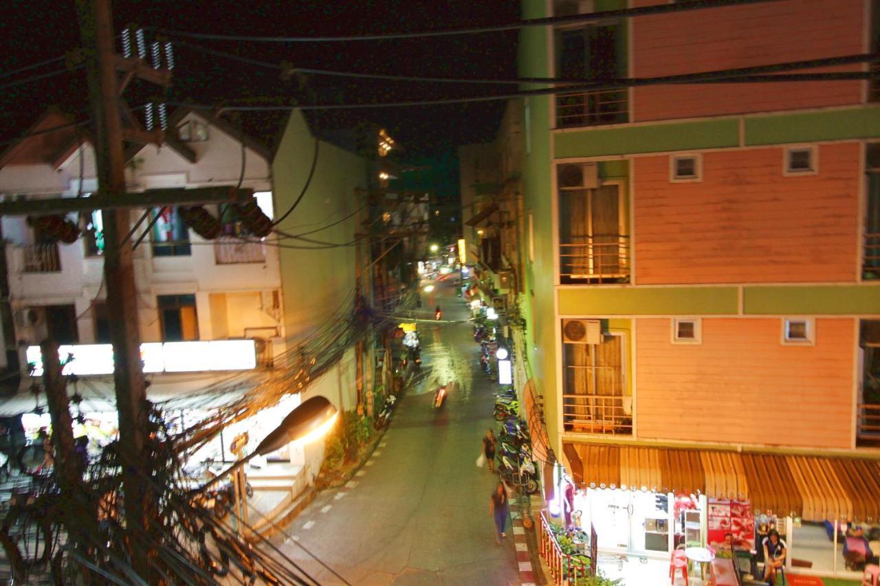 Baan Veerakit Hotel Patong Екстер'єр фото